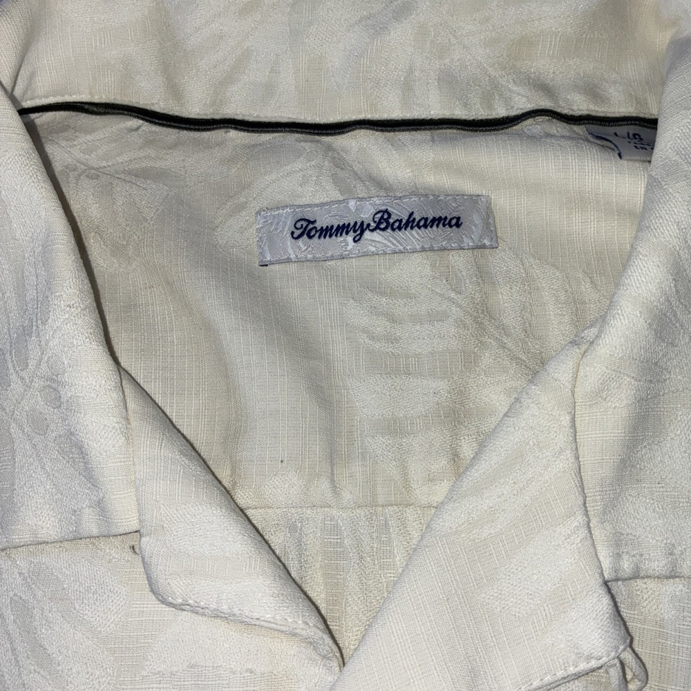 Tommy Bahama Washington Football Team Silk Blend Camp Shirt Cream Mens Large - Picture 6 of 15